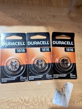 Duracell 1616 3V Lithium Coin Batteries 3-Pack